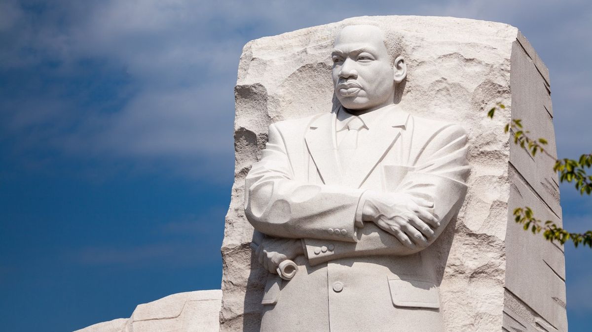 Přepisování dějin platí i pro černochy. Byl Martin Luther King lhář a násilník?